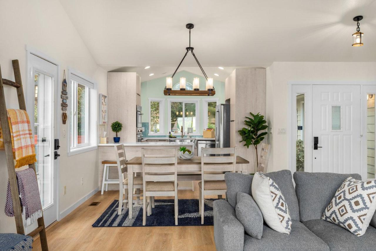 @ Marbella Lane - Wave House, Your Oceanfront Retreat! Oak Harbor Exterior foto