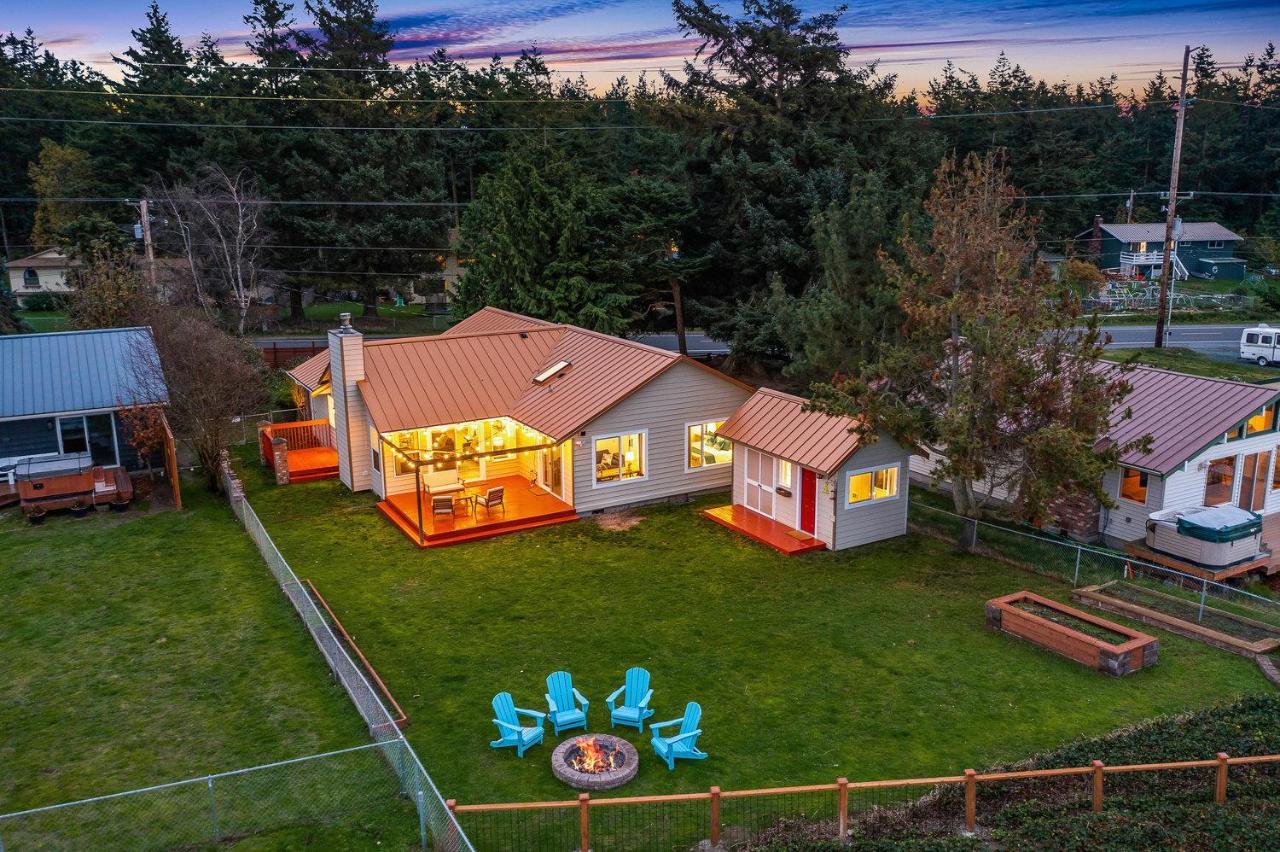 @ Marbella Lane - Wave House, Your Oceanfront Retreat! Oak Harbor Exterior foto