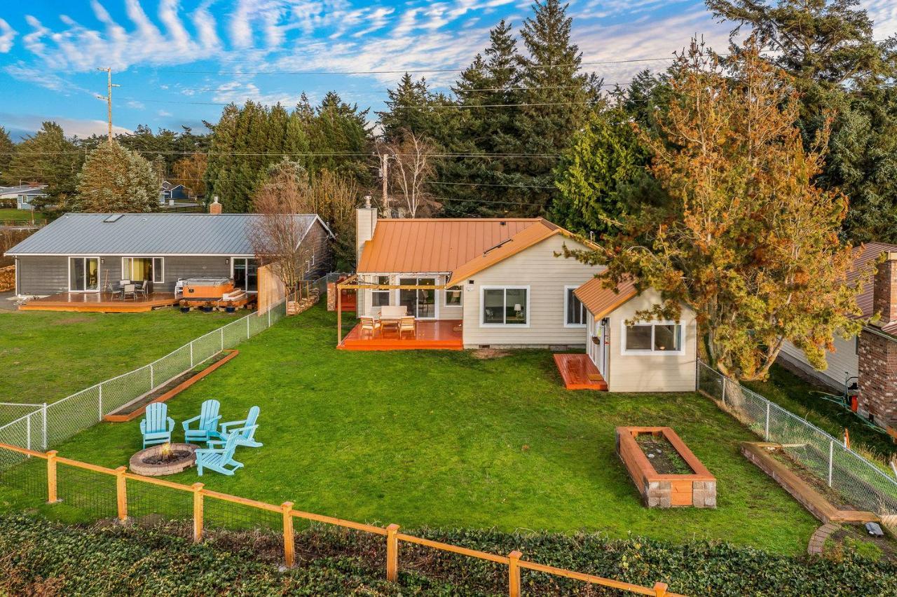 @ Marbella Lane - Wave House, Your Oceanfront Retreat! Oak Harbor Exterior foto